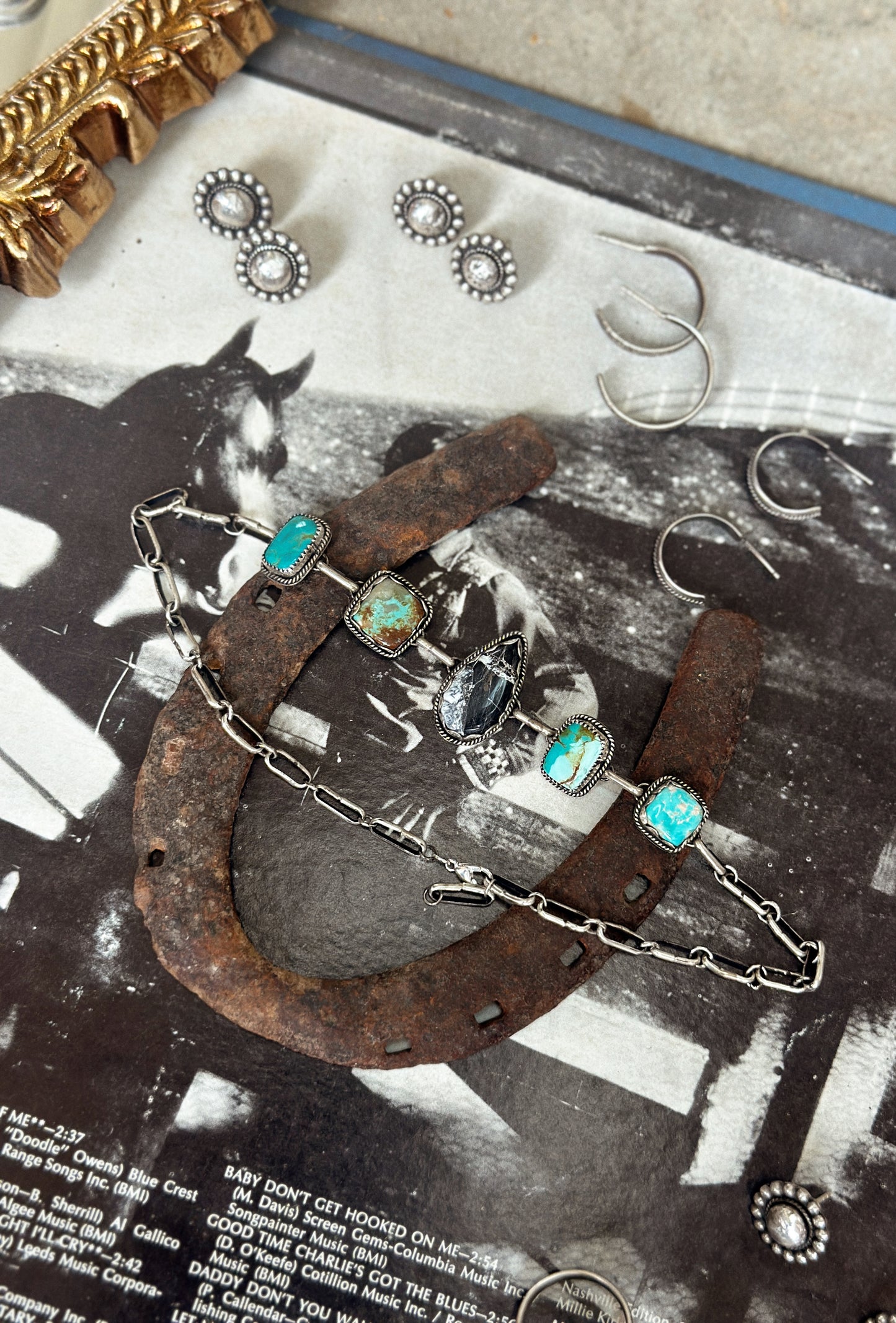 Mixed Choker